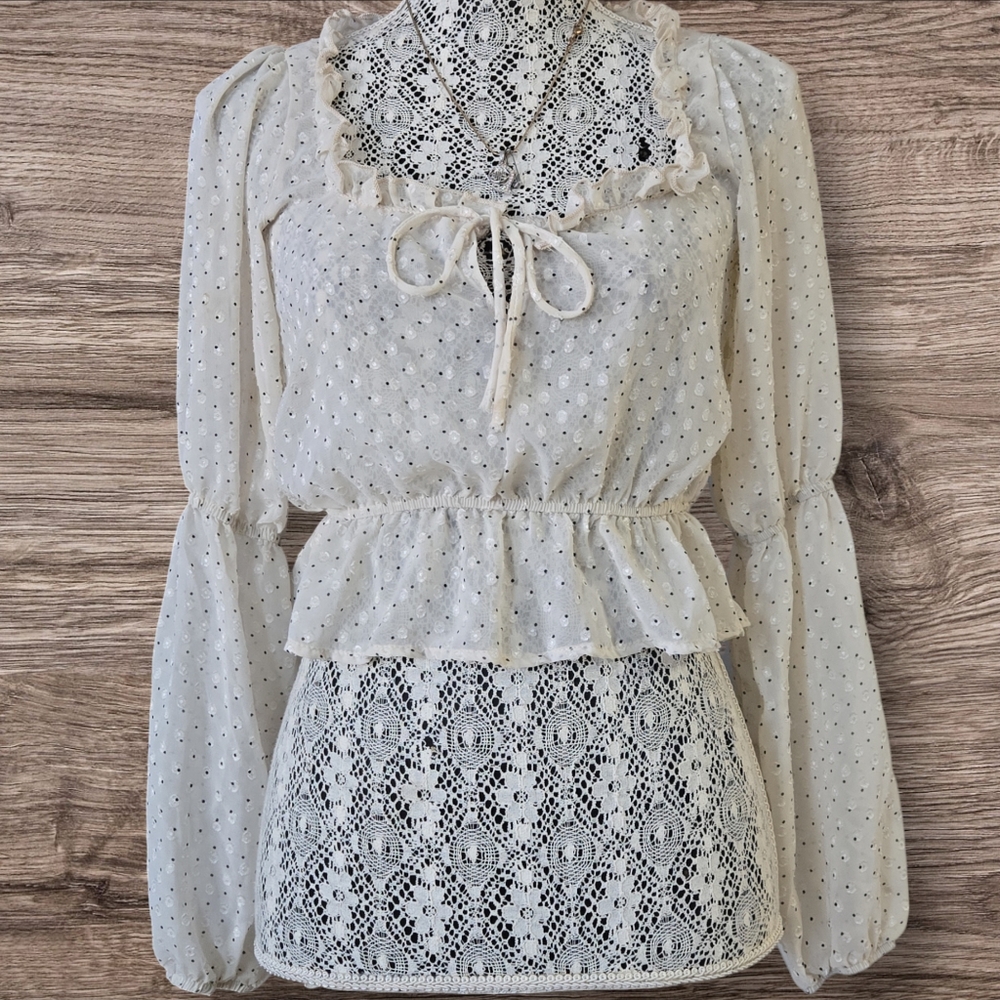 ACOA Off White Longsleeve crop top